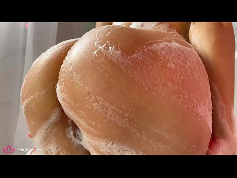 ❤️ Brunette වයිබ්‍රේටරය සමඟින් පුසි ස්වයං වින්දනයේ යෙදී ස්නානය කිරීමේදී දැඩි ලෙස සුරාන්තයට පත් කරයි ❤️ සුපිරි කාමුක අප වෙත  ﹏